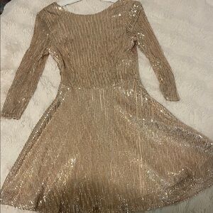 Elegant Gold Sequin Dress